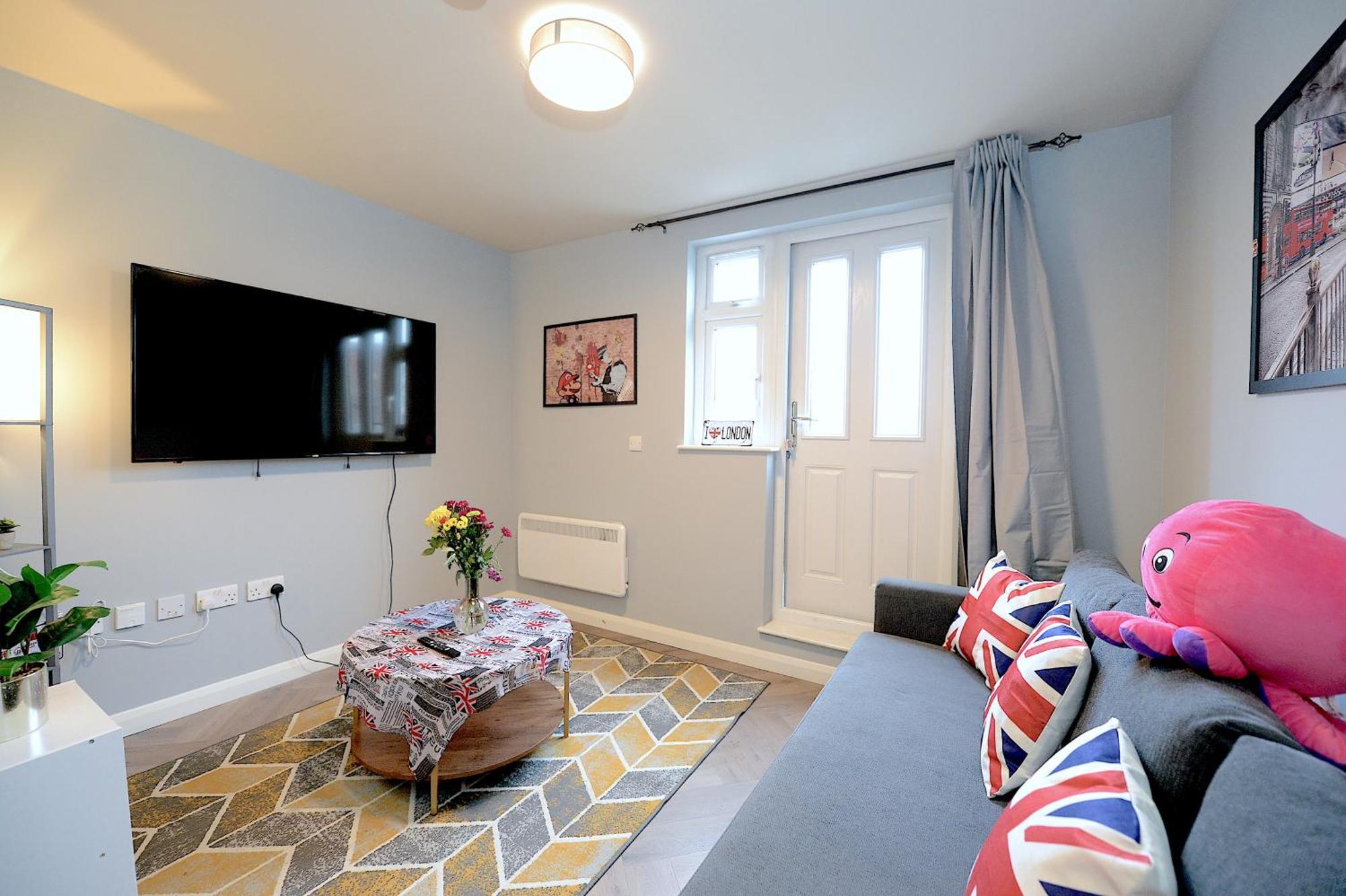 2 Bed Terraced Flat Piccadilly Line Leilighet London Eksteriør bilde